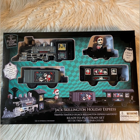 Nightmare before Christmas 12 pc train set - Picture 1 of 5